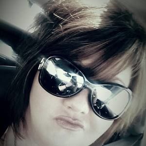 Meet your Posher, Carissa