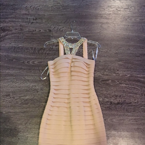 Diamond detailed pink bondage dress - Picture 2 of 3