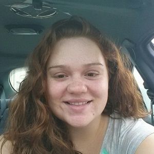 Meet your Posher, Michaela