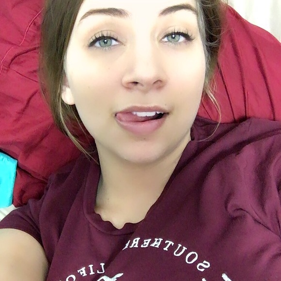 Meet your Posher, Javanna - Picture 2 of 3