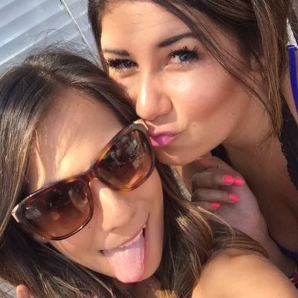 Meet your Posher, Monique