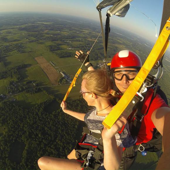 Meet your Posher, Roxane - Picture 1 of 1