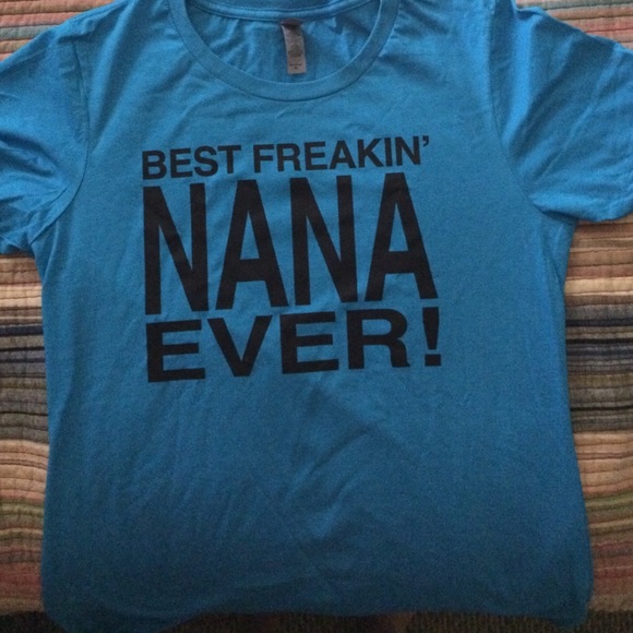 T shirt saids XL but more like a SM/MED