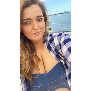 Meet your Posher, Savannah