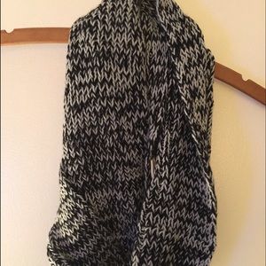 Sonoma Infinity Scarf
