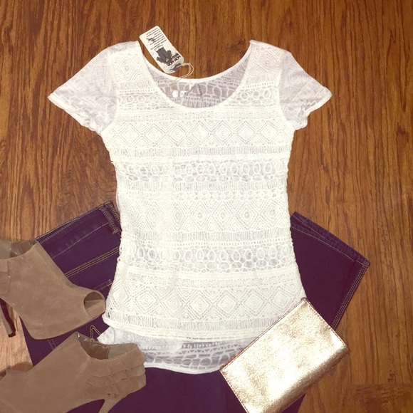 Mur mur Tops - New with tags! Tribal print crochet top