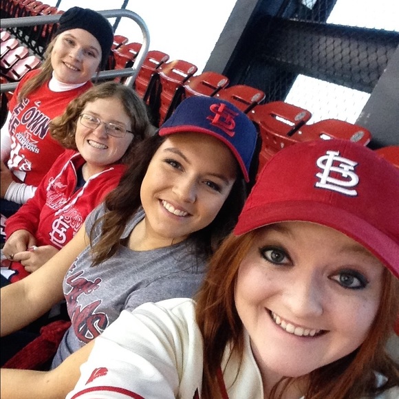 Meet your Posher, Sara - Picture 1 of 1