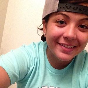 Meet your Posher, Marielena