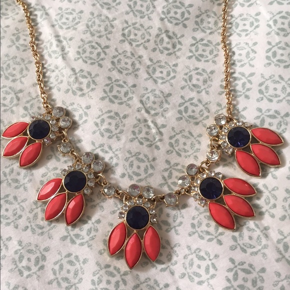 Francesca's Collections Statement Necklace