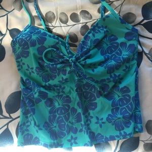 Victoria secret tankini top 36D
