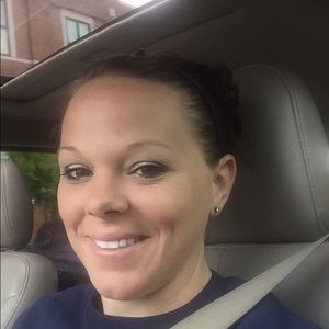 Meet your Posher, Andrea