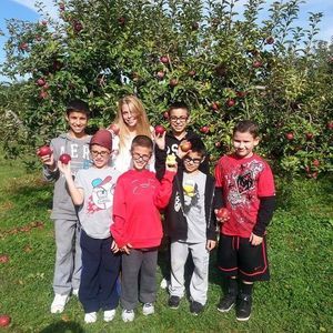 Meet your Posher, Linda