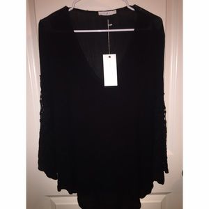 Woman's Black Lush Brand Top Size Medium