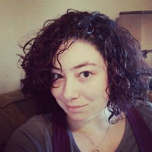 Meet your Posher, Jaclyn