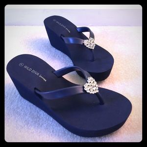 SOLD New navy blue wedge flip flops