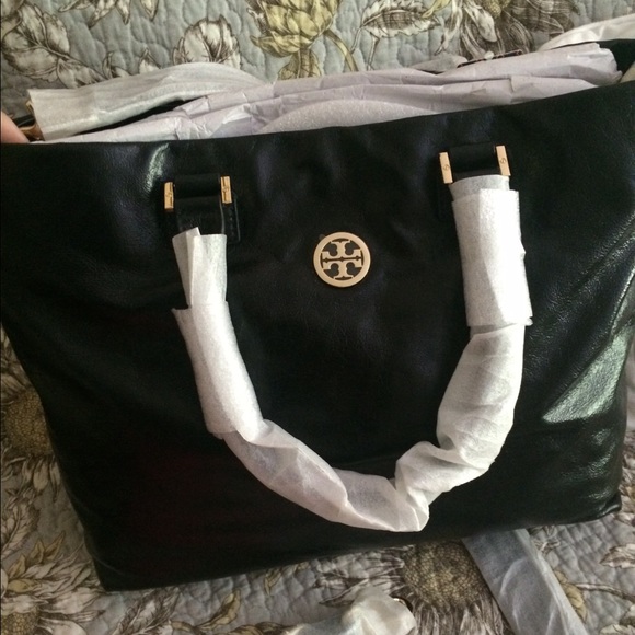 Brand new Tory Burch Dena Tote