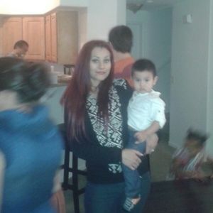 Meet your Posher, Claudia