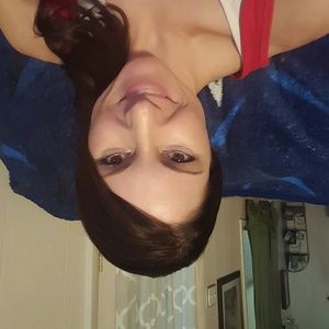 Meet your Posher, Wendy