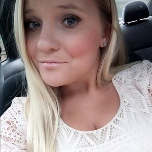 Meet your Posher, Savannah