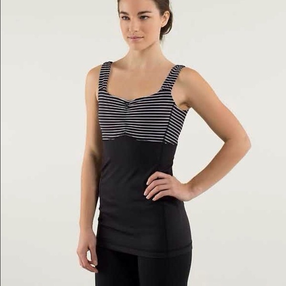 Lulu Aria Tank II. Black with white stripe. Sz 4