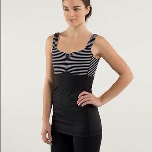 Lulu Aria Tank II. Black with white stripe. Sz 4