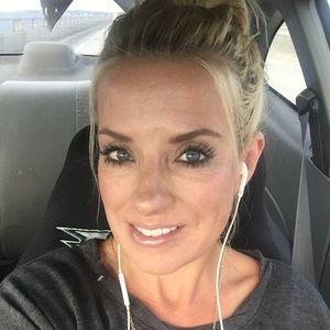 Meet your Posher, Ruth