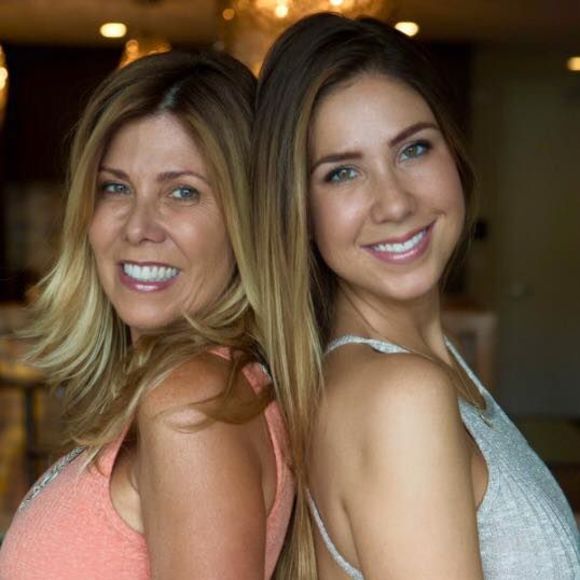 Meet your Posher, Marisa - Picture 1 of 1