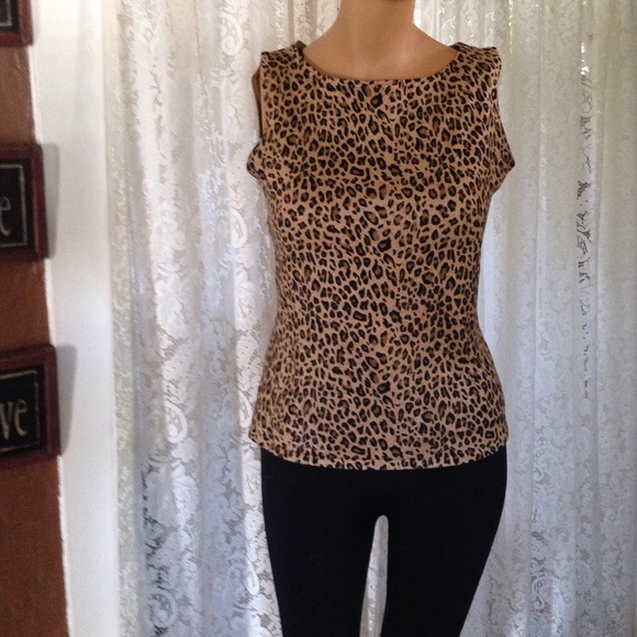 Animal print top