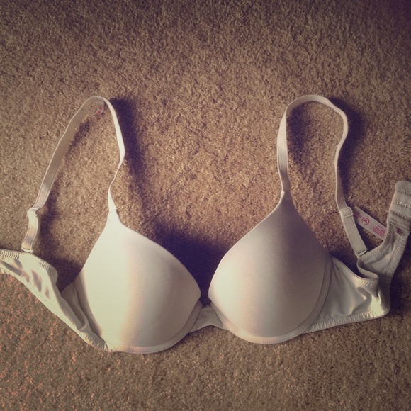 VS PINK Push-up ♥️