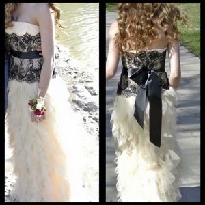 Beautiful prom dress!
