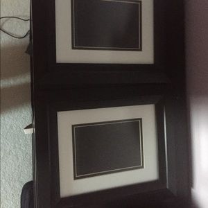 2 big black frames