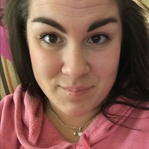 Meet your Posher, Noelle