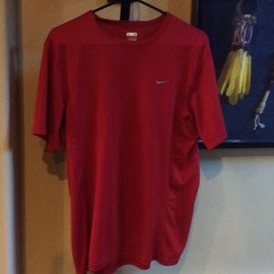 Men's Nike top