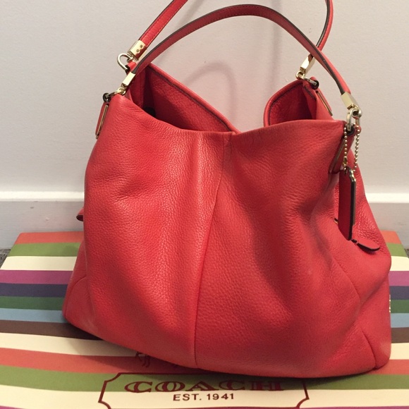 Coach Handbags - Phoebe Coach Purse 👛