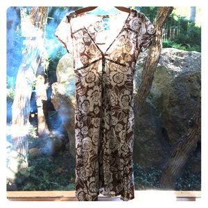 Billabong Dress, Brown w/ White Flowers, Size M.