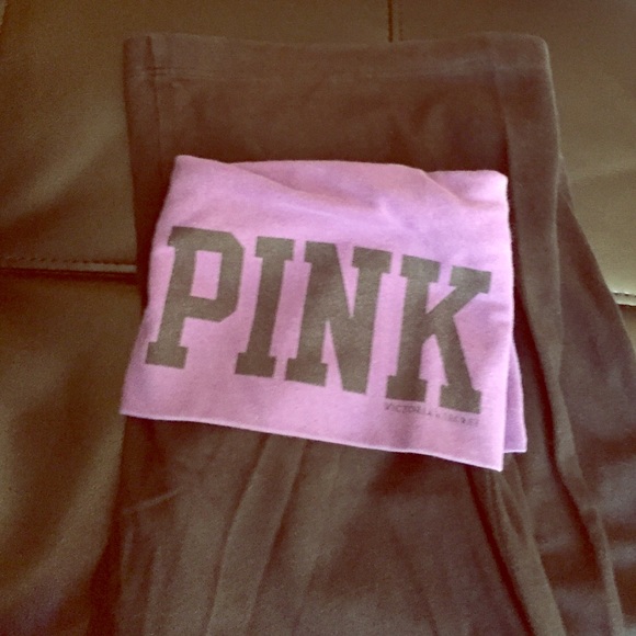 VS PINK yoga