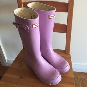 Lilac Hunter rain boots