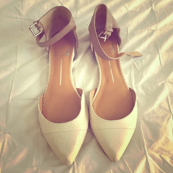 💕💕💕Dolce Vita Super Cute Flats!💕💕💕