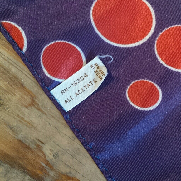 Scarf Vintage Red White Purple made in Japan - Picture 4 of 4