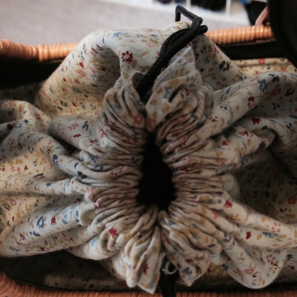 Amanda Smith straw handbag - Picture 3 of 4