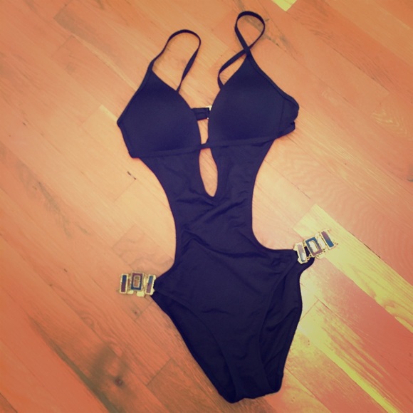 Victoria's Secret Wireless Push-Up Monokini