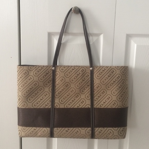 Authentic Coach tote bag tan brown