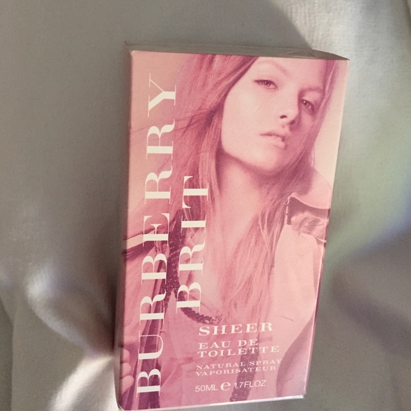 Burberry Brit Sheer