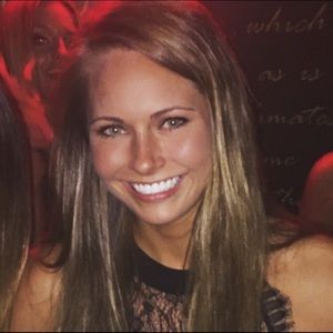 Meet your Posher, Holly