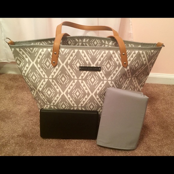 Petunia Pickle Bottom Tote