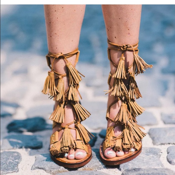 Zara Tassel Gladiators