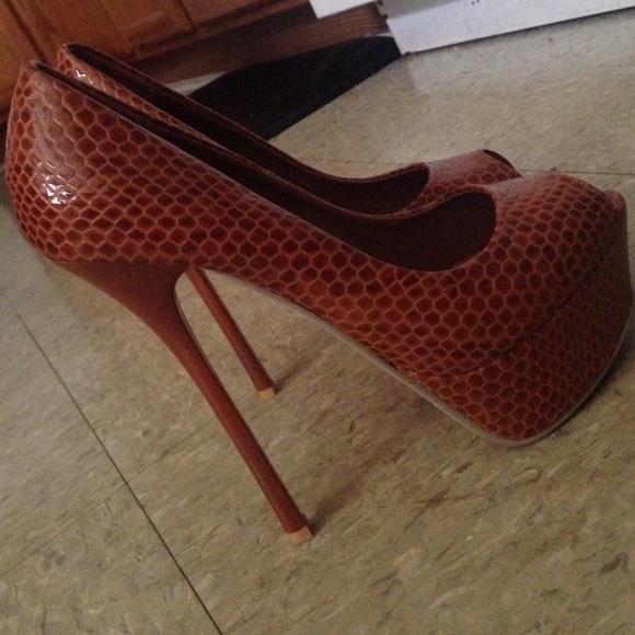 ALL HELL HEELS!🙌🏾🙌🏾