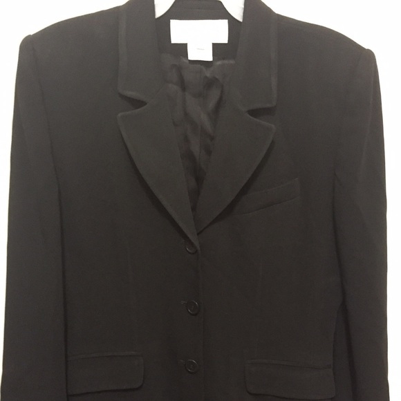 Authentic Jones New York Size 8 Black Blazer