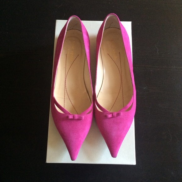 Kate Spade suede pointed toe flats.