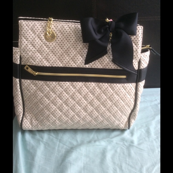 Off white and black large handbag heart cutout - Picture 2 of 4